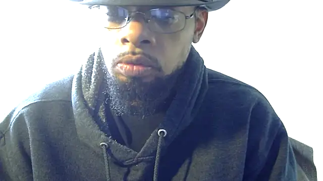 Snapshot of WhiskeyWood_DuhGOD chatting on 03-06-25, 05:33 WhiskeyWood DuhGOD online show from 03-06-25, 05:33