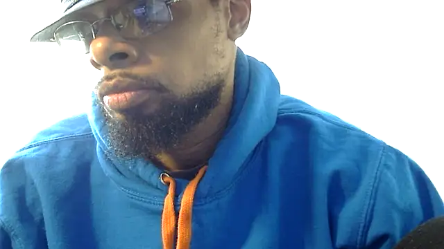 Snapshot of WhiskeyWood_DuhGOD chatting on 03-07-25, 05:38 WhiskeyWood DuhGOD online show from 03-07-25, 05:38