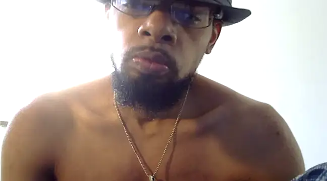 Snapshot of WhiskeyWood_DuhGOD chatting on 03-14-25, 04:40 WhiskeyWood DuhGOD online show from 03-14-25, 04:40