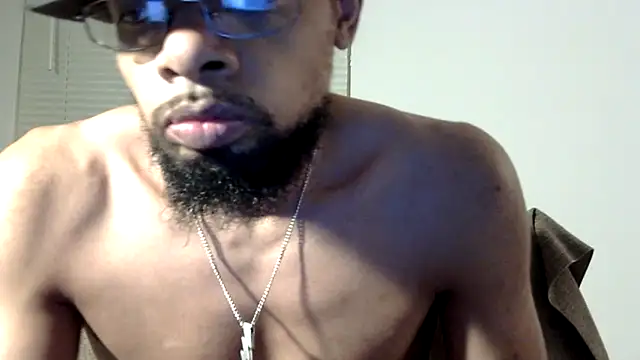 Snapshot of WhiskeyWood_DuhGOD chatting on 03-20-25, 01:24 WhiskeyWood DuhGOD online show from 03-20-25, 01:24