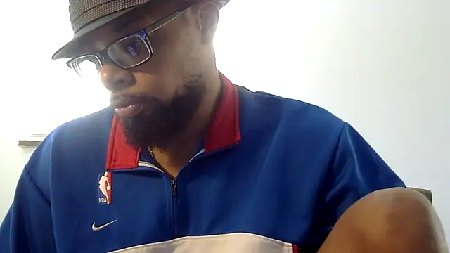 Snapshot of WhiskeyWood_DuhGOD chatting on 09-12-25, 04:29 WhiskeyWood DuhGOD online show from 09-12-25, 04:29