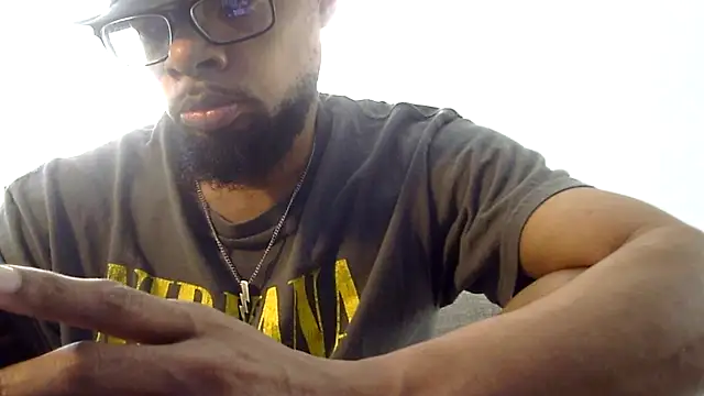 Snapshot of WhiskeyWood_DuhGOD chatting on 09-18-25, 04:42 WhiskeyWood DuhGOD online show from 09-18-25, 04:42