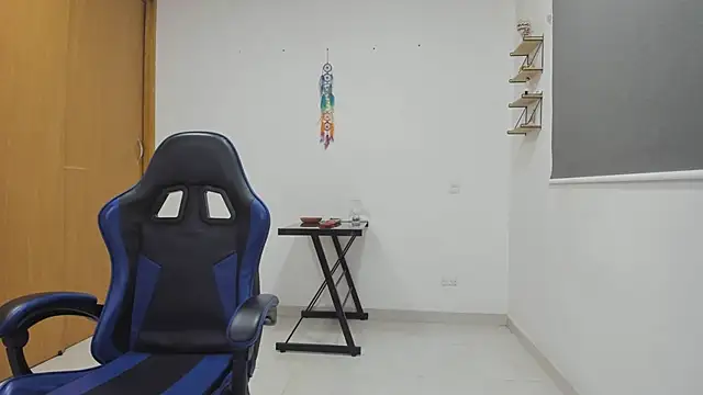 Samanthagax online show from 03-25-26, 04:46