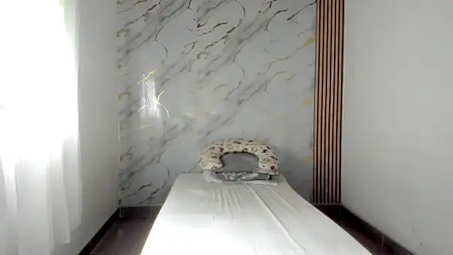 coralcarter1 online show from 02-15-26, 04:14