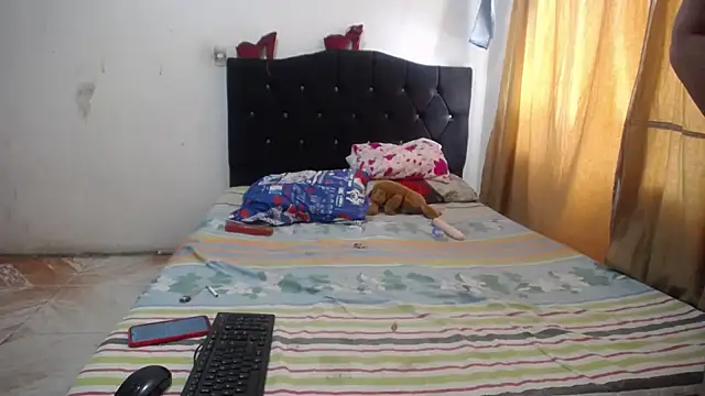Snapshot of merryymaturee_ chatting on 01-02-25, 06:34 merryymaturee online show from 01-02-25, 06:34