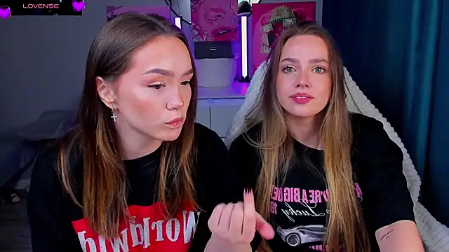 Evia r0se online show from 04-29-26, 06:50