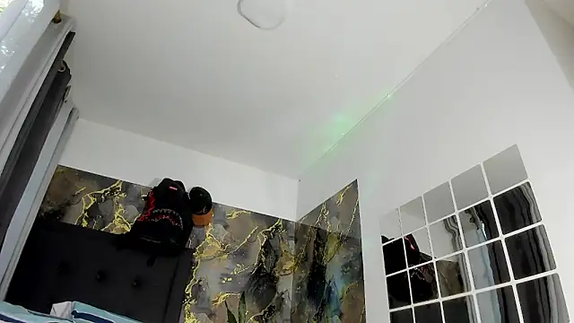 ronnie 7777 online show from 04-23-26, 10:01