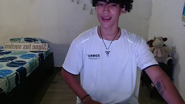 Snapshot of jake_willianss chatting on 12-21-24, 04:19 jake willianss online show from 12-21-24, 04:19