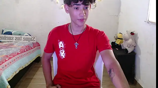 Snapshot of jake_willianss chatting on 01-06-25, 08:07 jake willianss online show from 01-06-25, 08:07