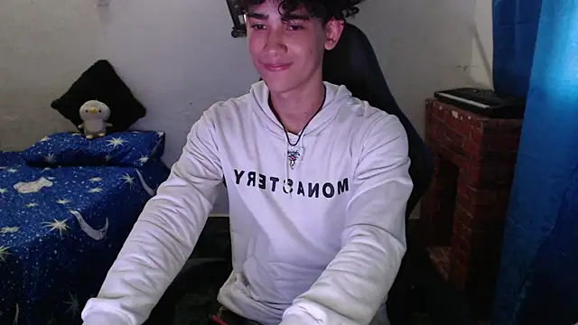 Snapshot of jake_willianss chatting on 02-07-25, 09:04 jake willianss online show from 02-07-25, 09:04