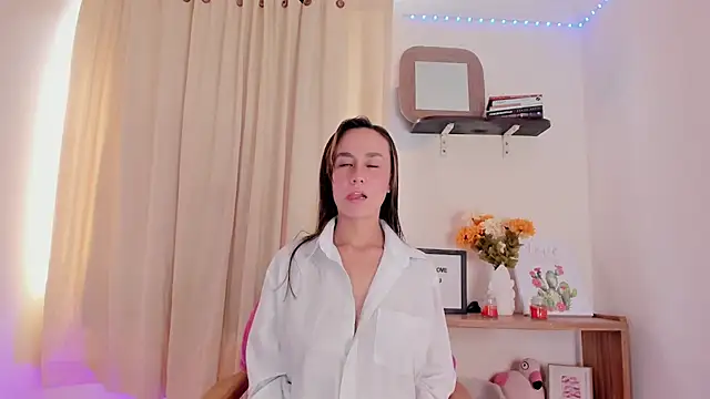 lila rush online show from 09-10-25, 07:36