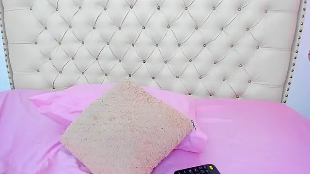 Kim Eli online show from 02-01-25, 07:44