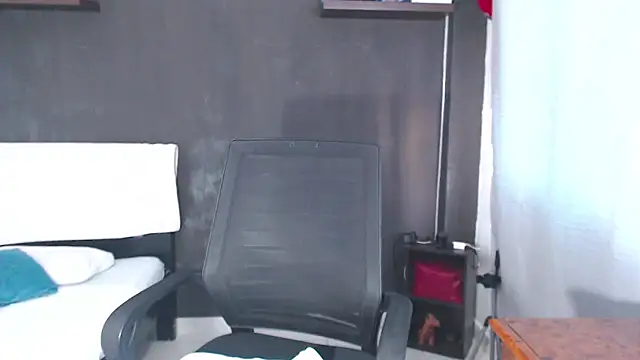 SusanLeroy online show from 04-27-26, 09:13