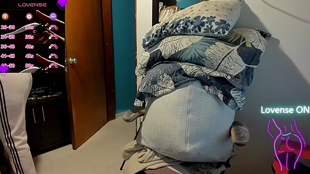 peanut tangerine online show from 11-10-25, 11:04