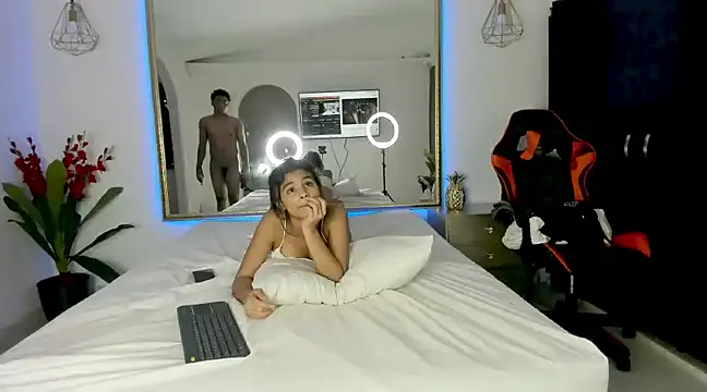 mia and masterboy online show from 12-03-24, 03:44