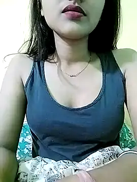 MISSQUEEN48 online show from 03-05-25, 03:07