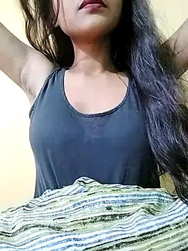 MISSQUEEN48 online show from 03-18-25, 06:03