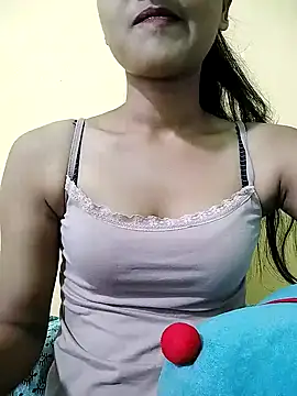 MISSQUEEN48 online show from 09-13-25, 06:13