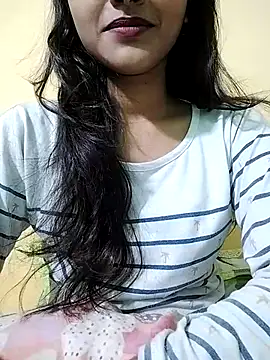 MISSQUEEN48 online show from 01-06-26, 05:44