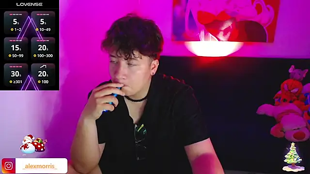 Snapshot of _AlexMorris chatting on 12-18-24, 04:09 AlexMorris online show from 12-18-24, 04:09