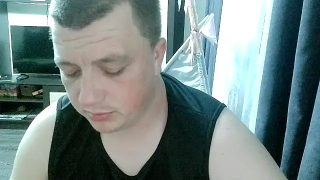 Snapshot of gamblingbum chatting on 05-14-26, 09:54 gamblingbum online show from 05-14-26, 09:54