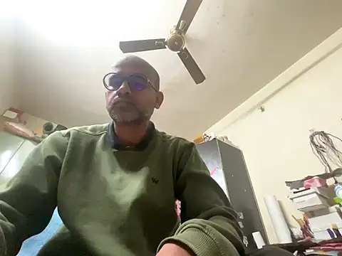 SammyChocolateIndian online show from 12-14-25, 01:05