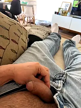 bomvivant2 online show from 11-29-25, 07:17