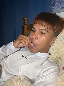 sexyboyandrs online show from 07-22-26, 04:48