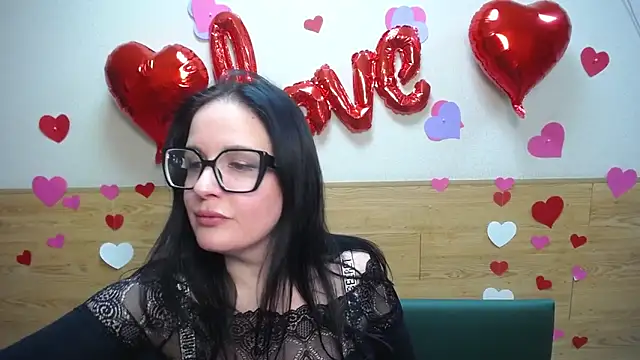 TayaBoret online show from 02-08-25, 06:22