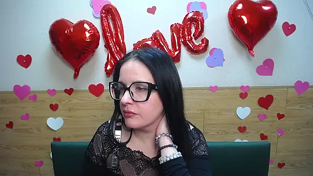 TayaBoret online show from 02-08-25, 09:46