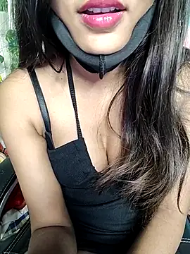 Reena Singh53 online show from 02-18-25, 01:22