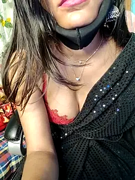 Reena Singh53 online show from 03-16-25, 07:17