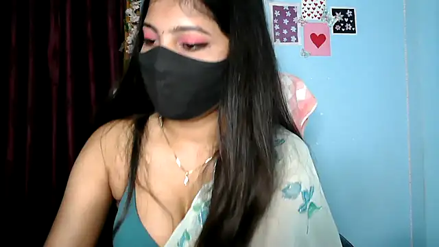 Reena Singh53 online show from 09-15-25, 01:11