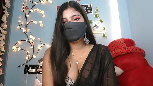 Reena Singh53 online show from 10-27-25, 01:26