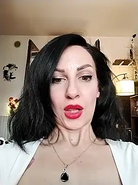 dahlia 82 online show from 07-24-26, 11:08