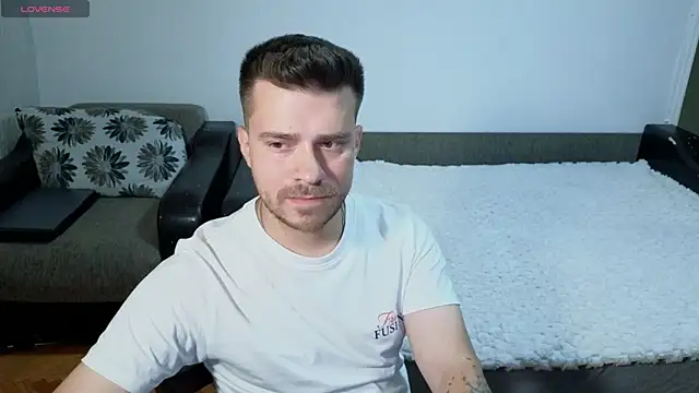 JohnnyStepBro online show from 07-12-26, 07:27