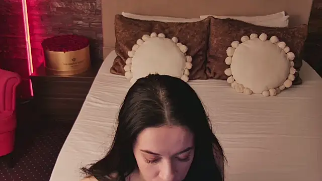 MadilynFox online show from 03-02-25, 10:38