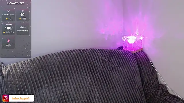 Snapshot of FoxRineHelen chatting on 10-13-25, 02:50 FoxRineHelen online show from 10-13-25, 02:50