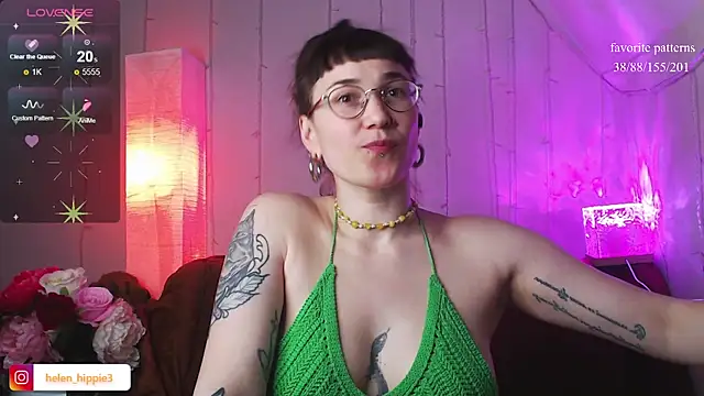 FoxRineHelen online show from 04-22-26, 11:39