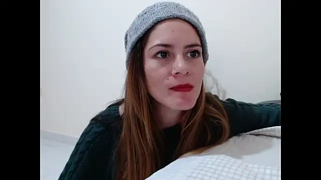 Snapshot of Hanny_24 chatting on 01-22-25, 12:49 Hanny 24 online show from 01-22-25, 12:49