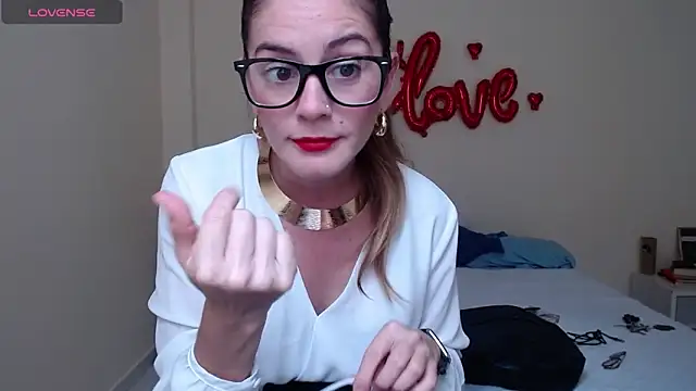 Snapshot of Hanny_24 chatting on 02-20-25, 07:30 Hanny 24 online show from 02-20-25, 07:30