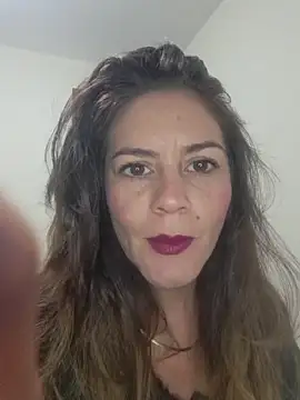 Snapshot of Hanny_24 chatting on 10-19-25, 09:10 Hanny 24 online show from 10-19-25, 09:10