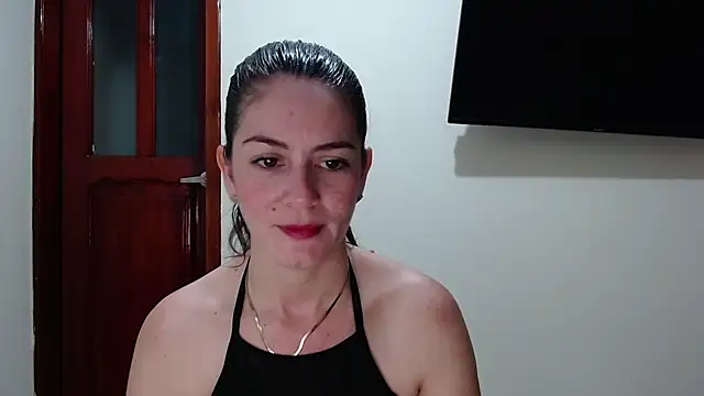 Snapshot of Hanny_24 chatting on 07-15-26, 11:04 Hanny 24 online show from 07-15-26, 11:04