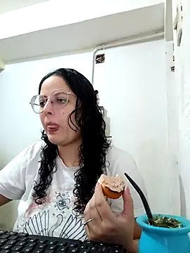 babyluna939 online show from 03-26-26, 06:13