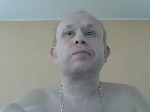 Snapshot of X46x chatting on 09-13-25, 04:56 X46x online show from 09-13-25, 04:56