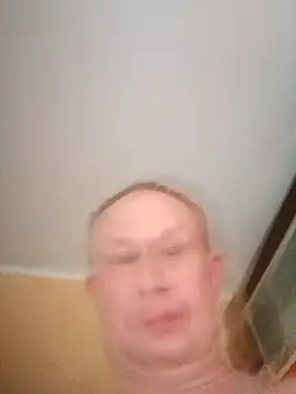 Snapshot of X46x chatting on 10-24-25, 05:48 X46x online show from 10-24-25, 05:48