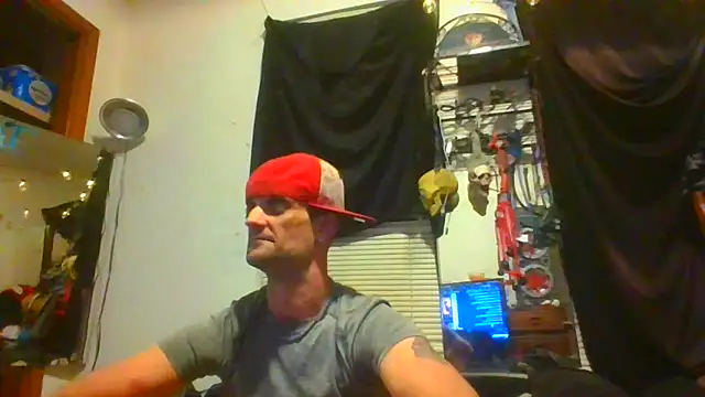 slinginbigD online show from 12-26-24, 01:51