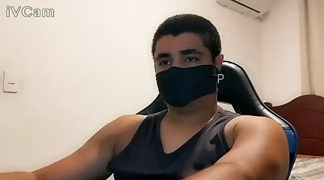 Snapshot of LeoPutaria chatting on 01-11-25, 07:49 LeoPutaria online show from 01-11-25, 07:49