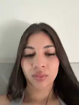AnitaKariri online show from 05-20-26, 07:03