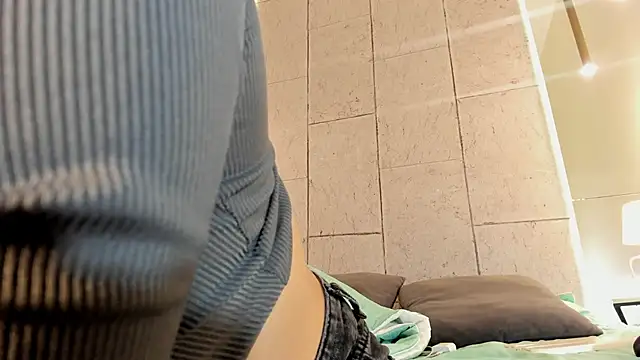 Snapshot of anastasia_jhons chatting on 10-29-25, 03:20 anastasia jhons online show from 10-29-25, 03:20